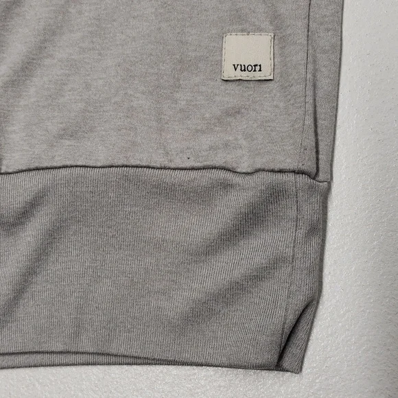 Vuori Women's Daydream Crew Eucalyptus Heather Grey Women's Size Medium - Picture 7 of 8